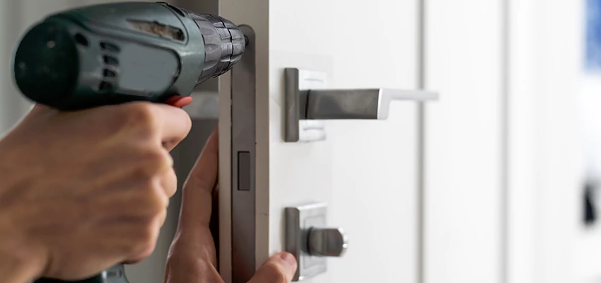 Locksmith For Lock Replacement Near Me in Manteca, CA